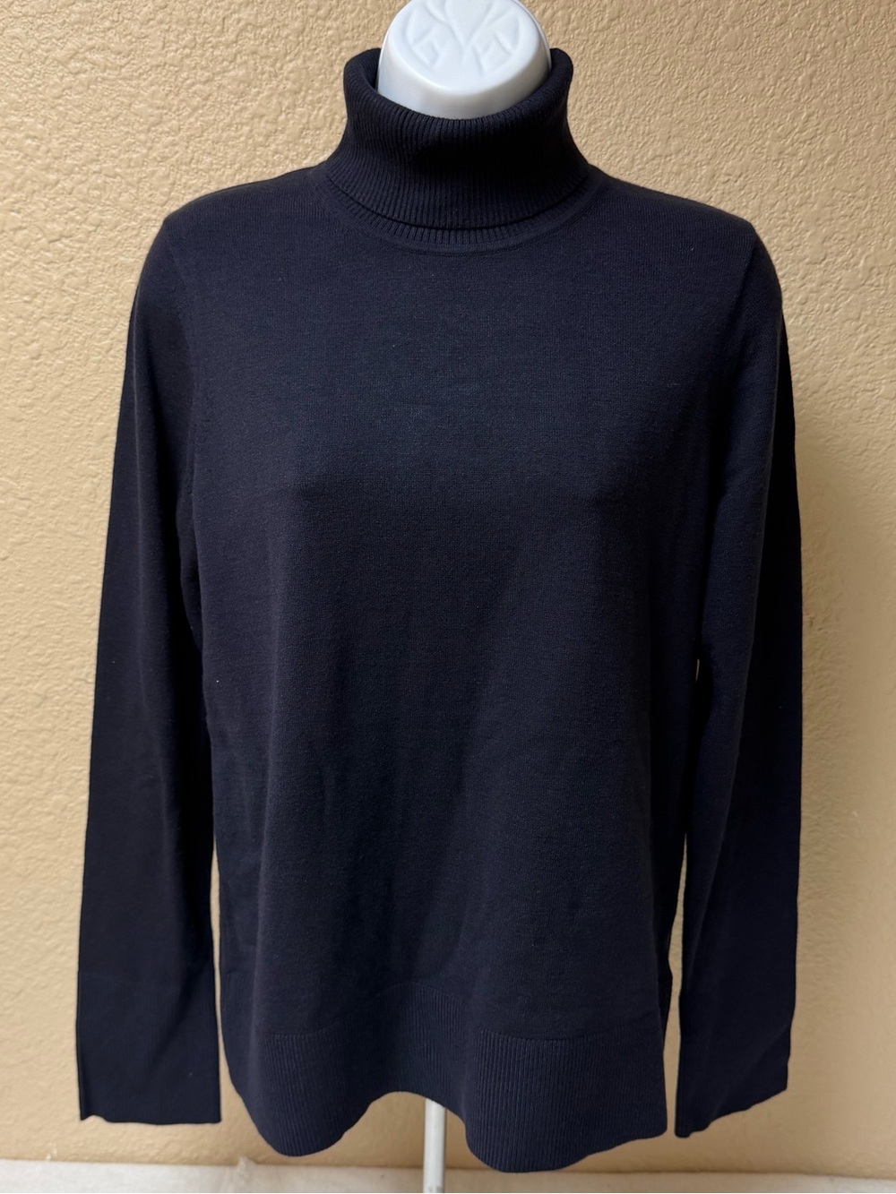 4/$20 89th & Madison Blue Turtleneck Sweater